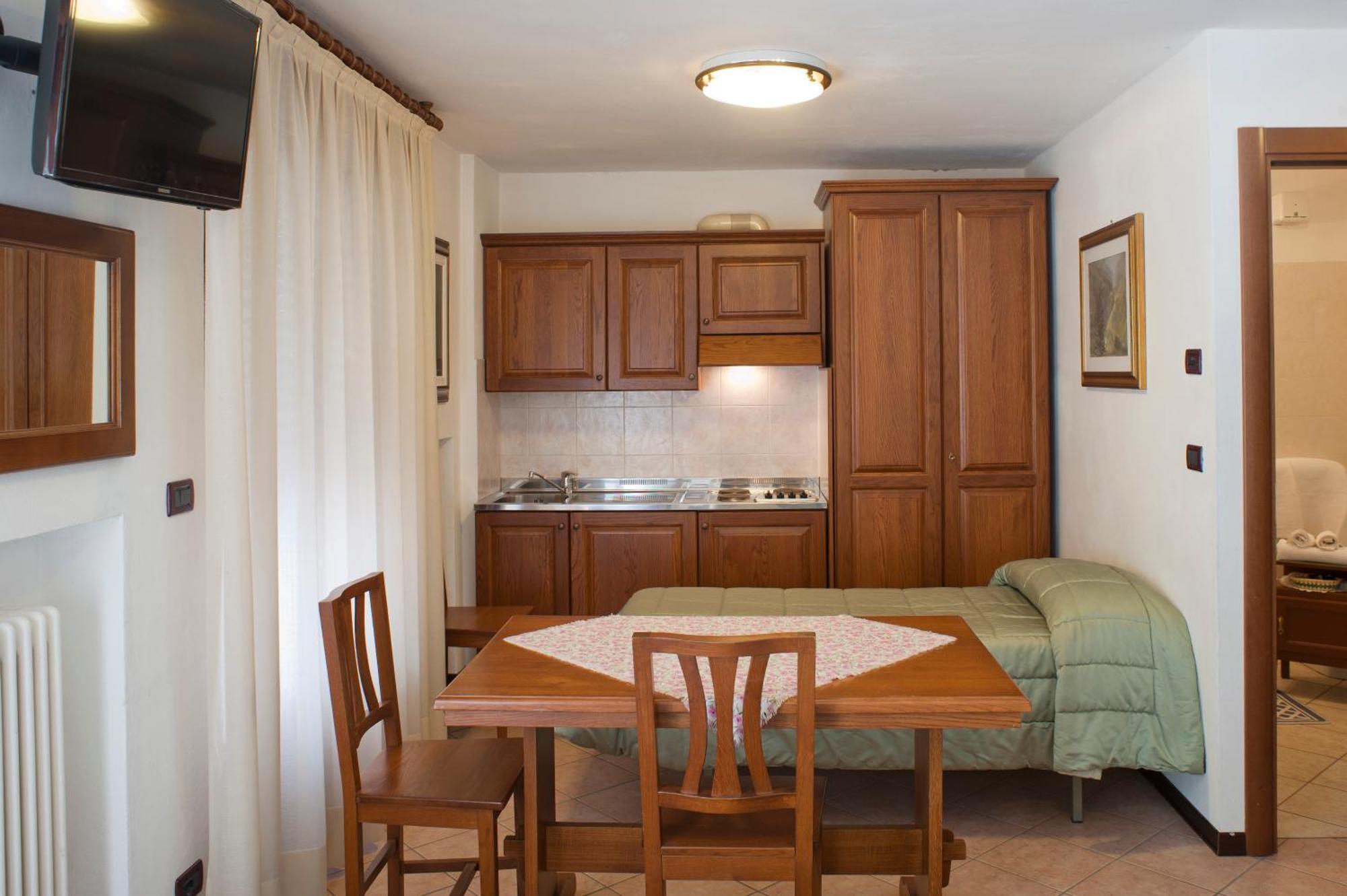 Albergo Castello Da Bonino Champorcher Exterior photo