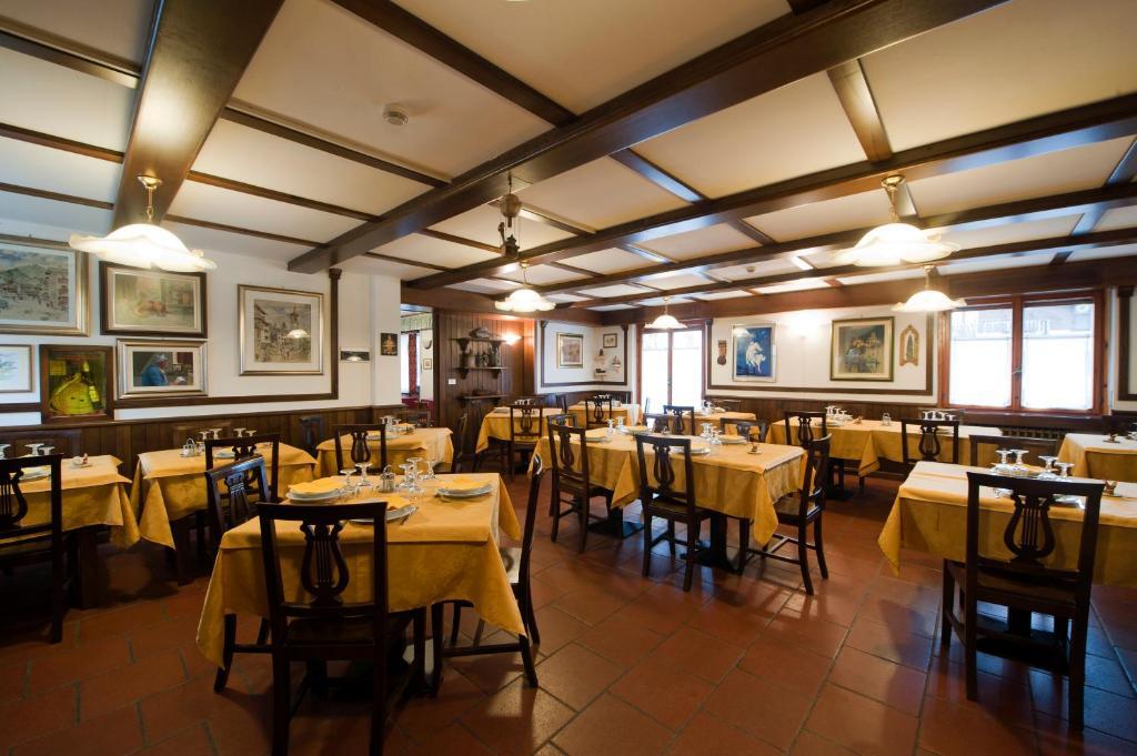 Albergo Castello Da Bonino Champorcher Room photo