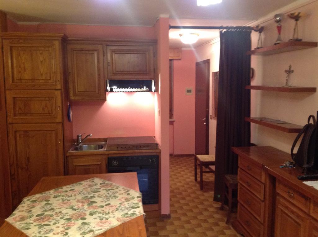 Albergo Castello Da Bonino Champorcher Room photo